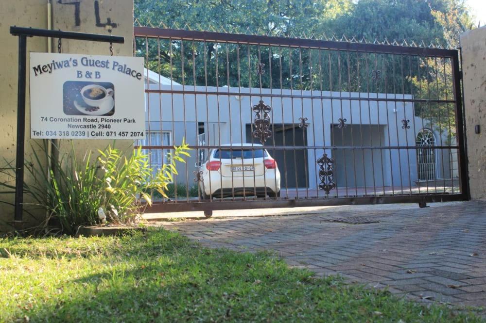 Meyiwa Guest Palace Newcastle Luaran gambar