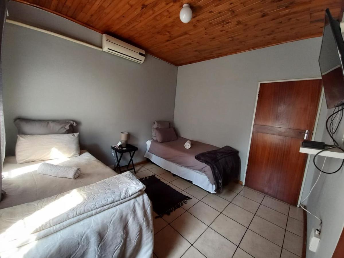 Meyiwa Guest Palace Newcastle Luaran gambar